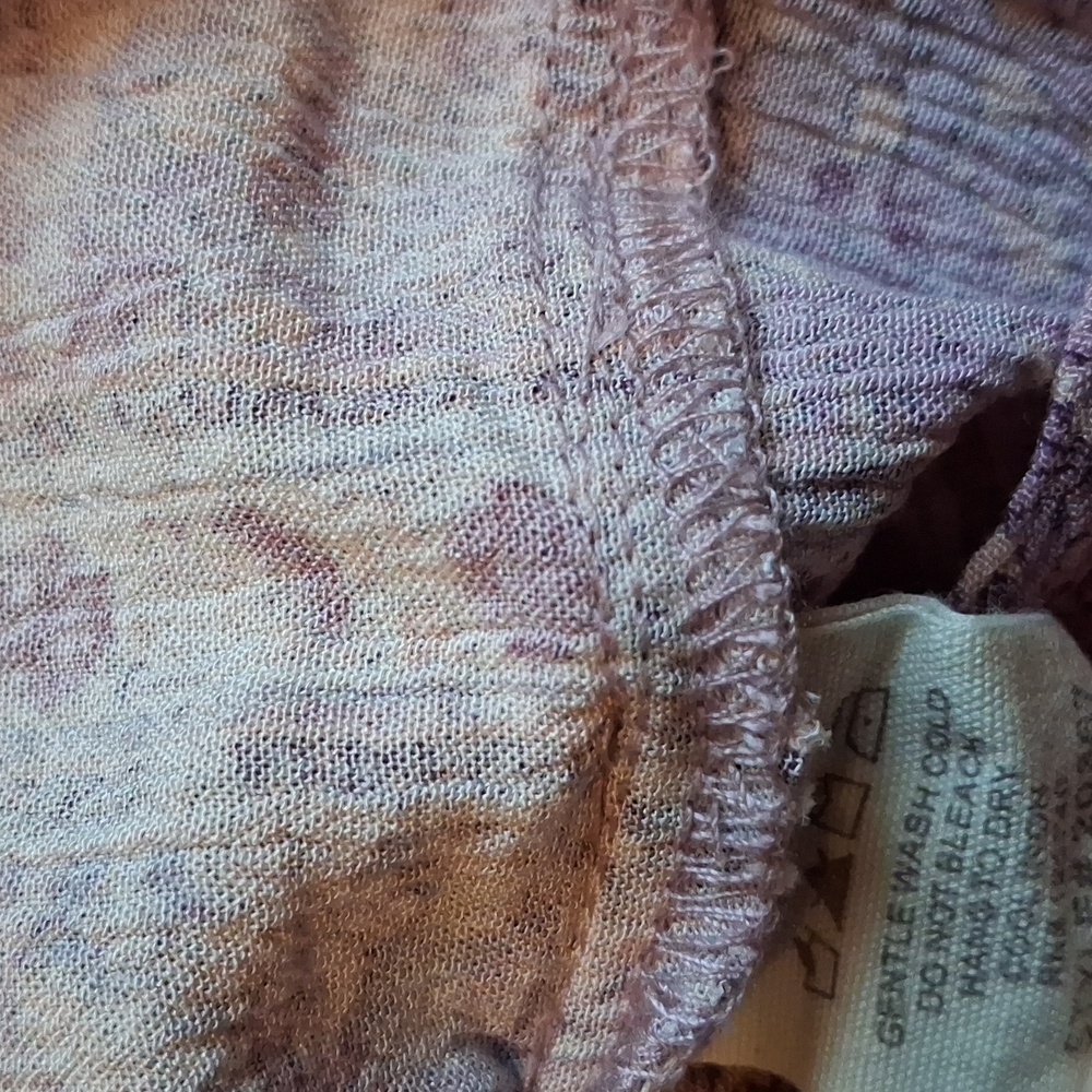 Mystree Blush Floral Top - Picture 7 of 7